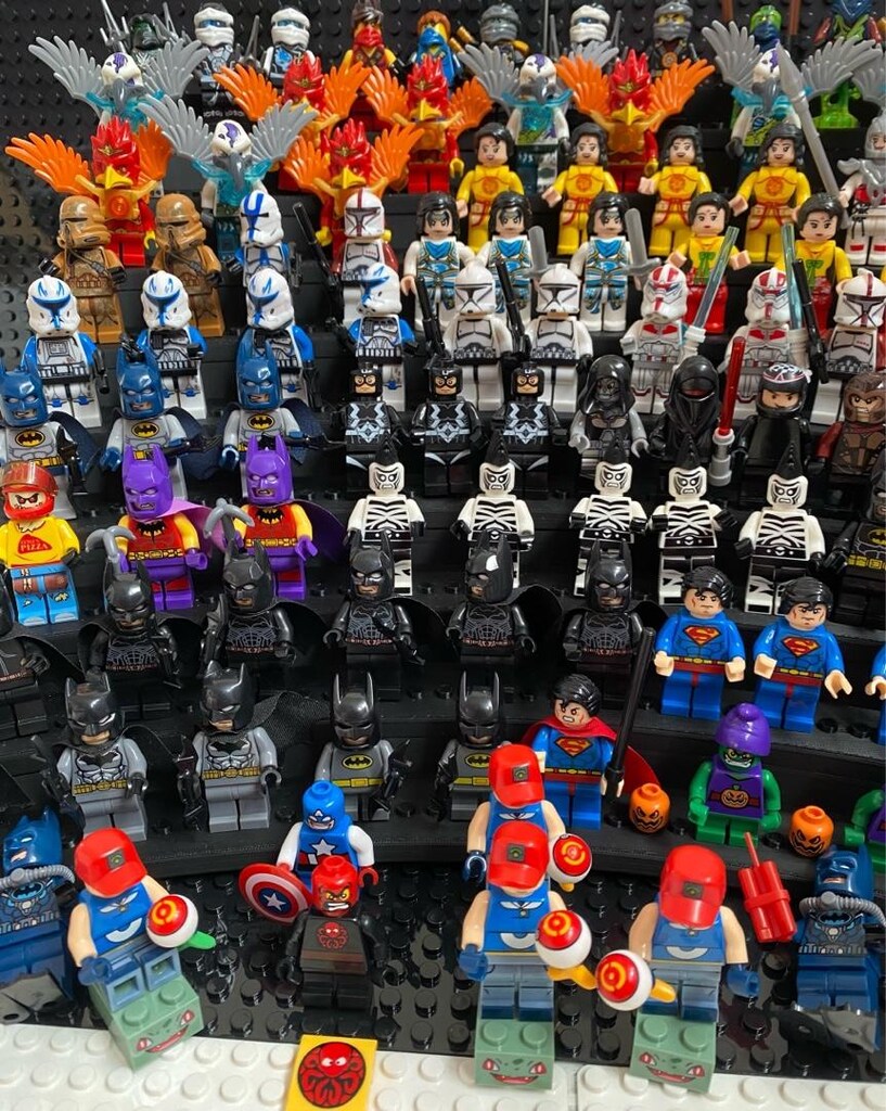 Lego Karışık Minifigürler - 2