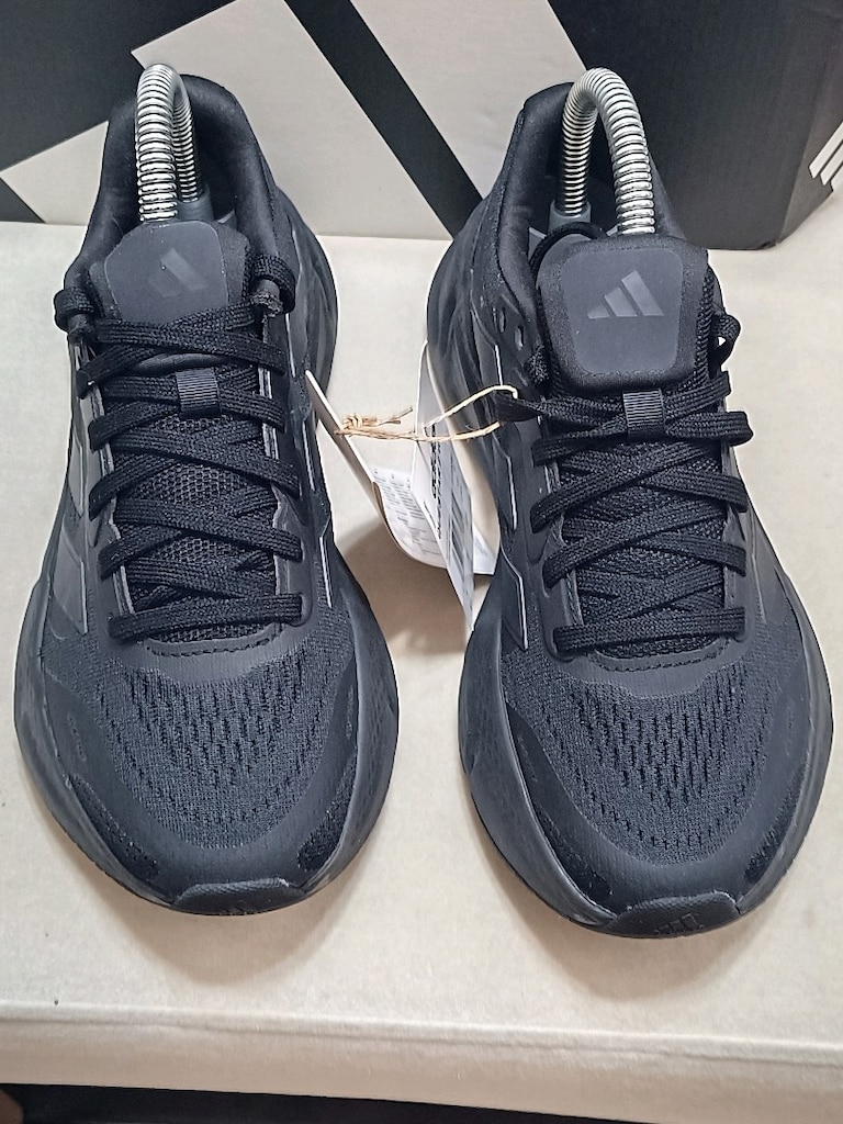 Adidas Questar 2 Orjinal sıfır üründür denemek için dahi giyilmemiş - 6