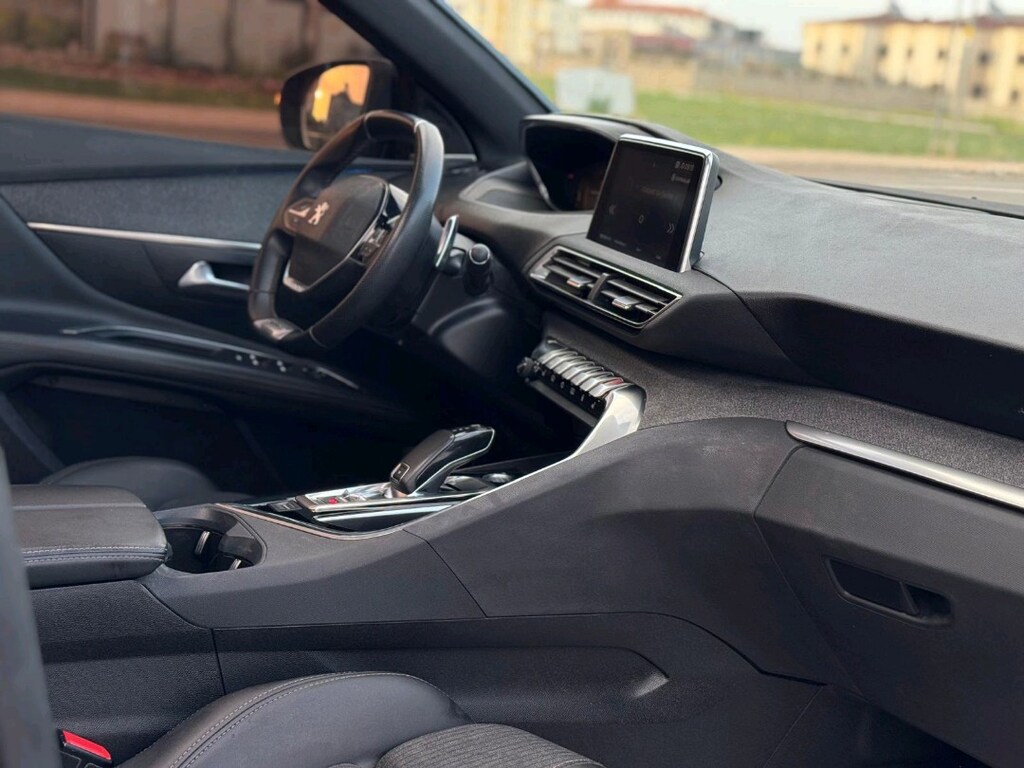 pejo 3008 GT line acil satılık takasa açık otomatik araçlarla - 11