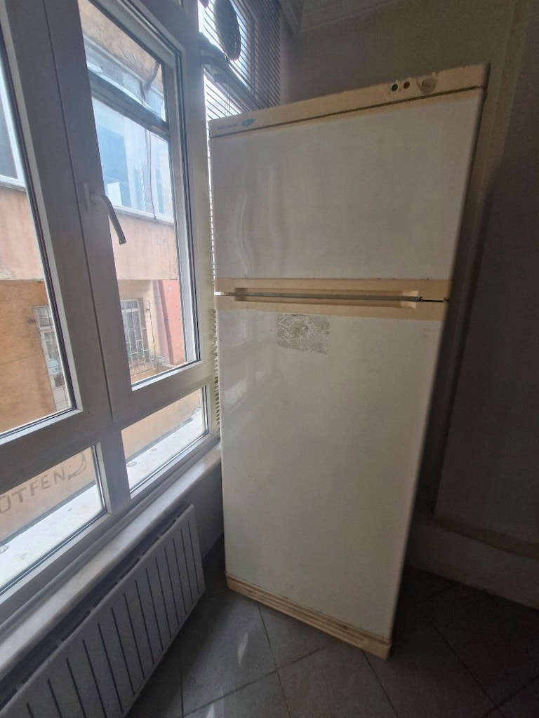 ofis eşyaları satılıktır. - 7