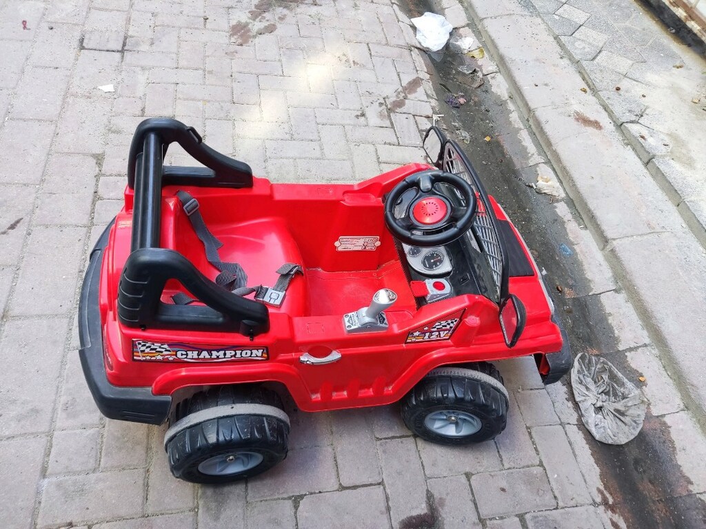 Pilsan akülü araba - 2