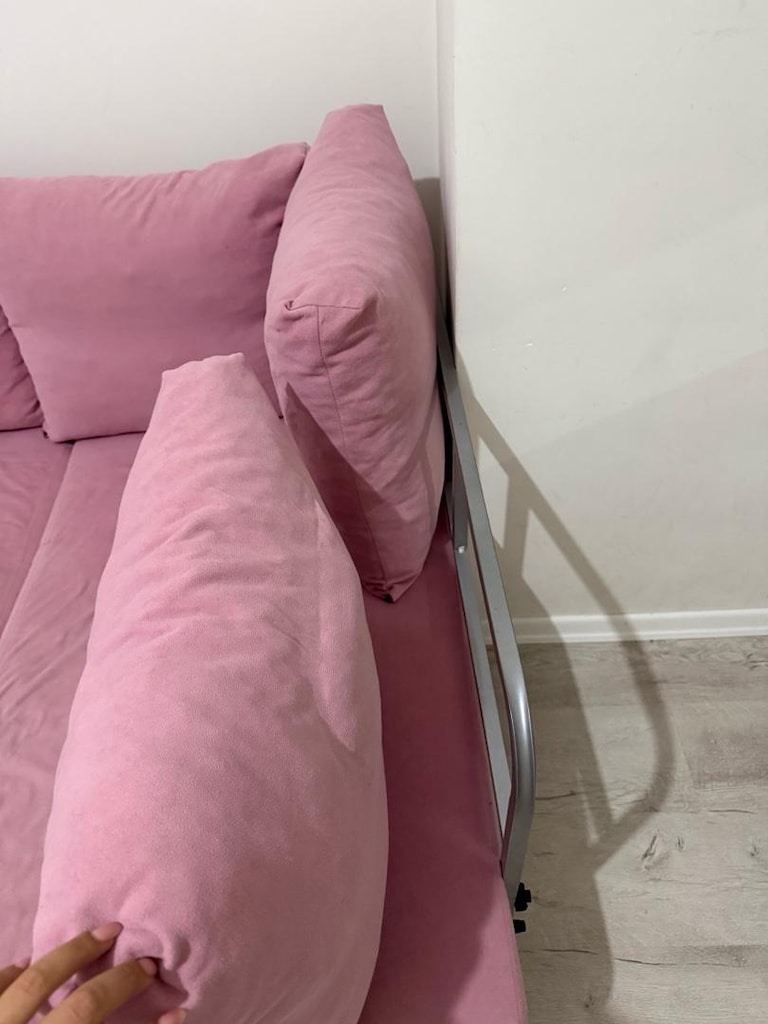 Pembe L Koltuk – Modern Tasarım – Sağlam Metal İskelet - 2