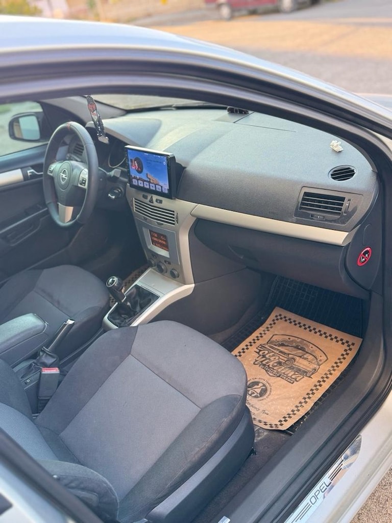Opel Astra h - 5