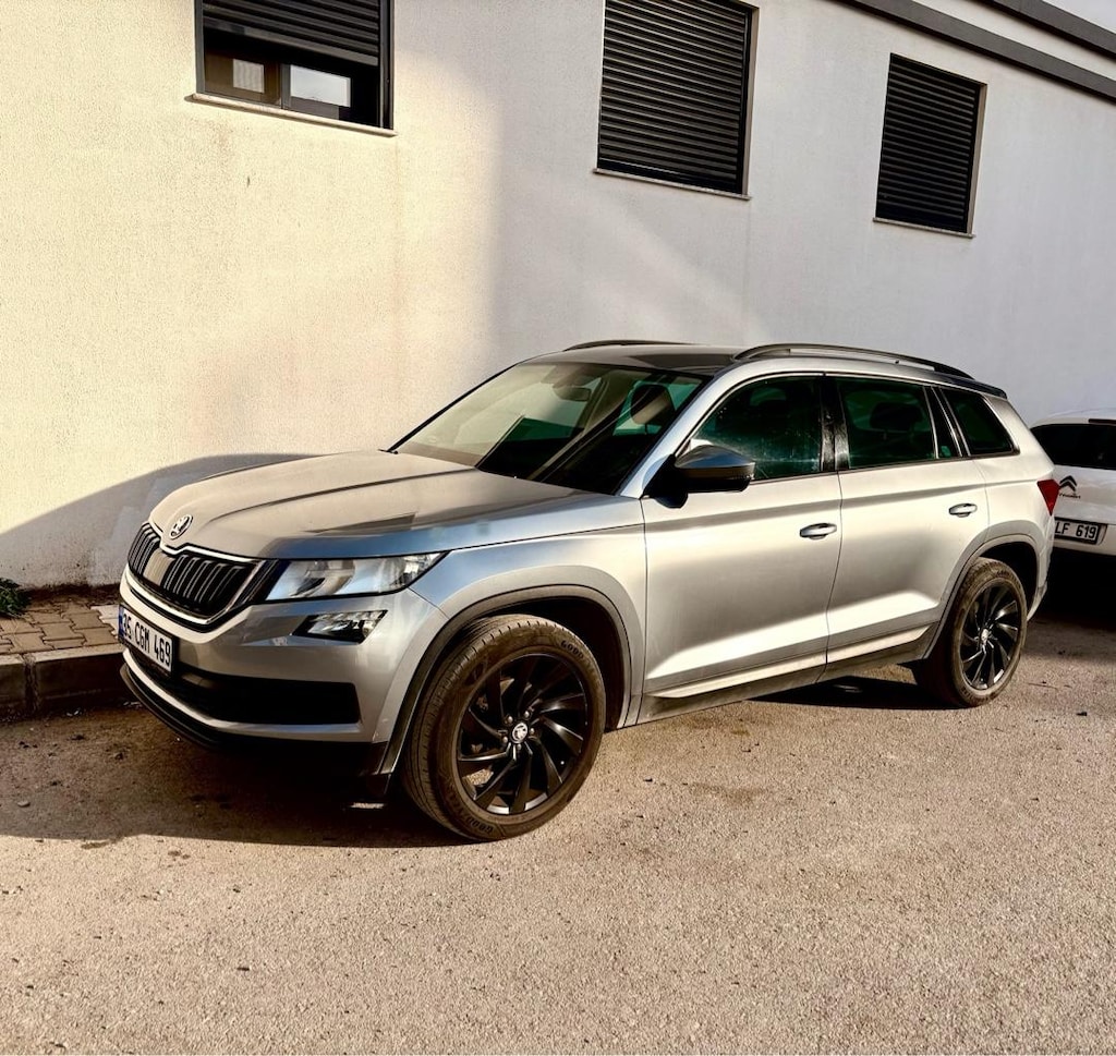 Tramersiz Skoda KODIAQ Ambition -Geri görüş kameralı - 2