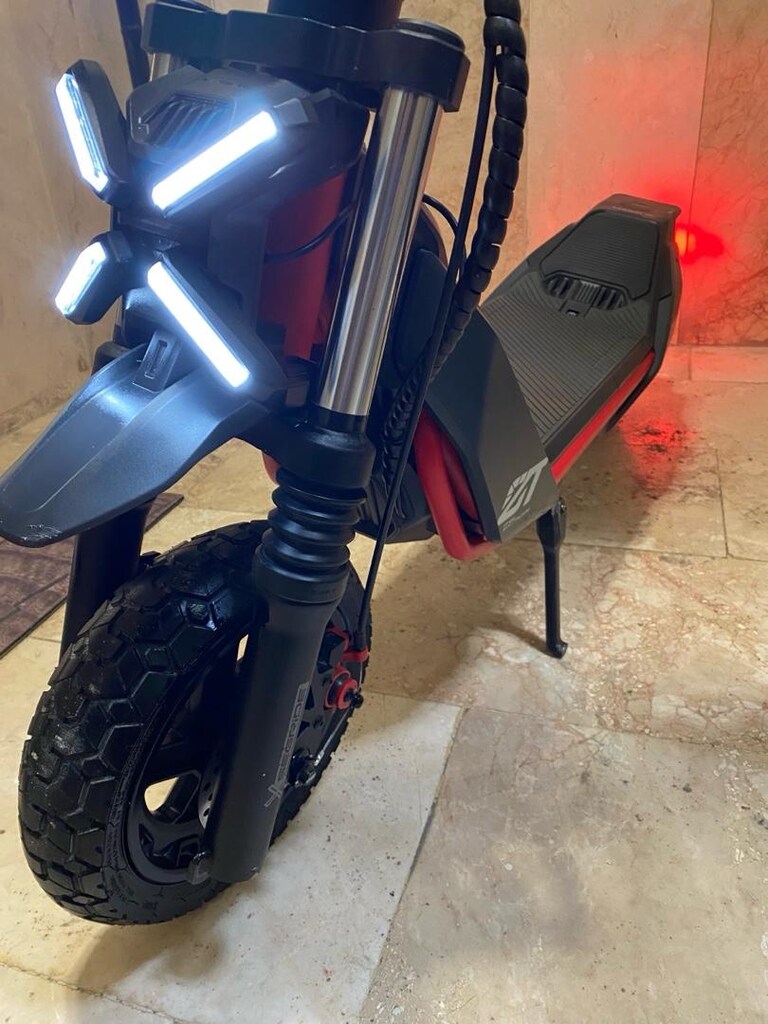 SEGWAY ZT3 PRO SCOOTER - 11