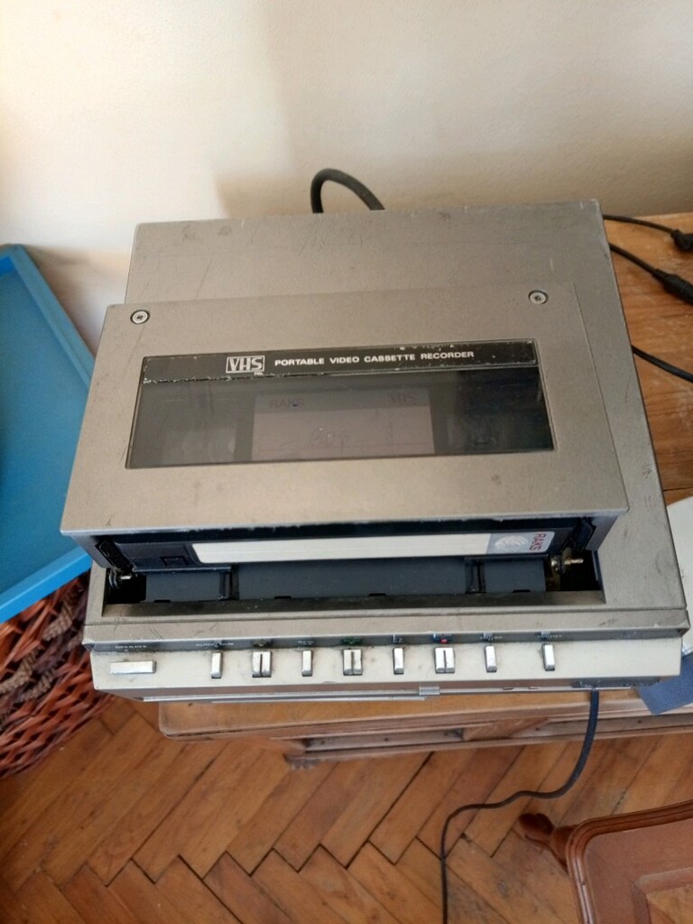Hitachi VT-6800E + VT-TU68E Tuner (Tam Set) - 2