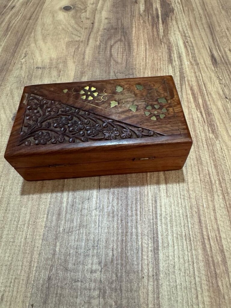 El İşçiliği Ahşap Dekoratif Kutu El işçiliği oyma ve pirinç kakma - 6