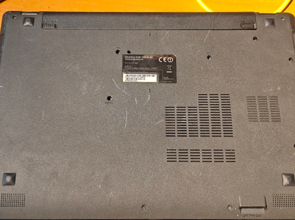 Grundig Notebook Laptop Kırık Ekranlı intel - 4