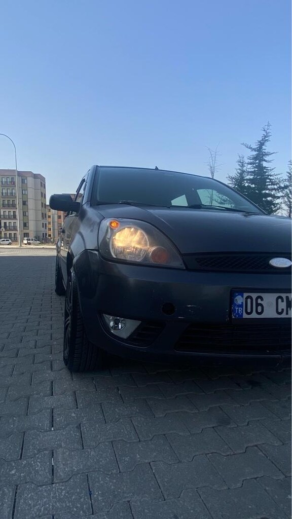 Ford fiesta 1.4 lpg - 6
