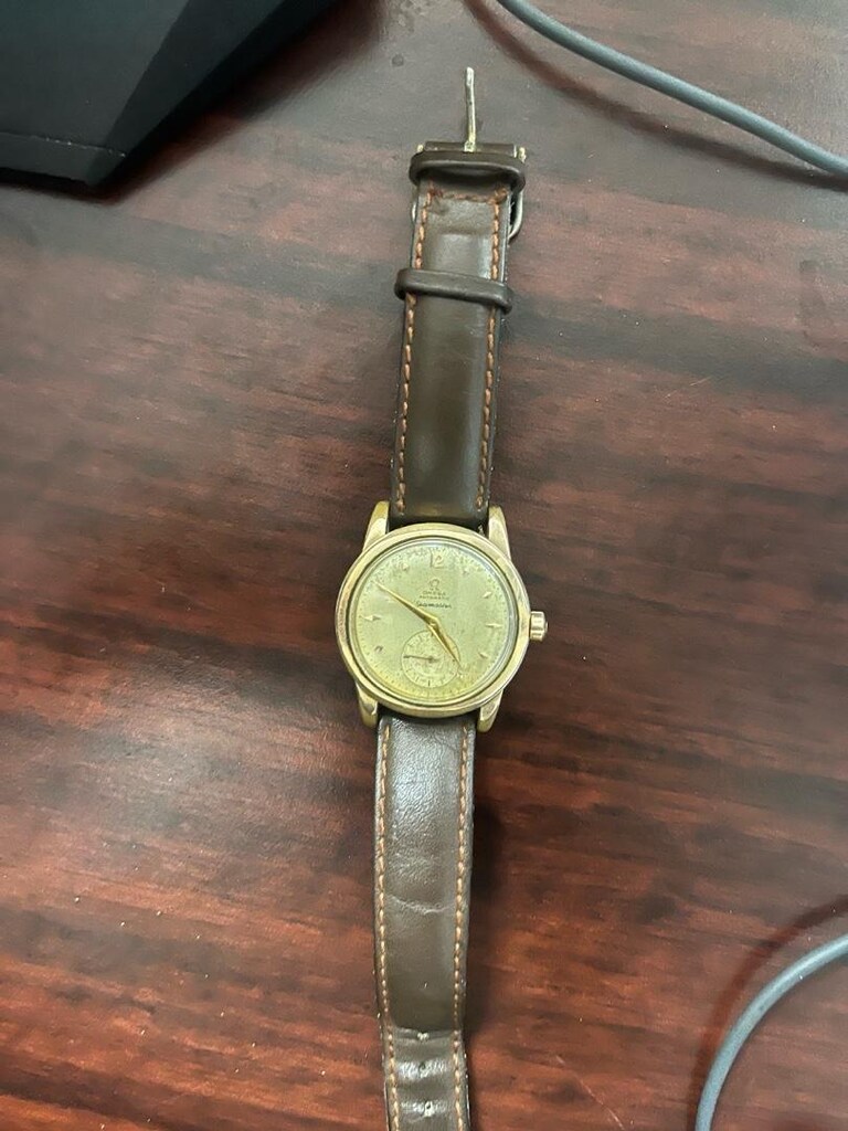 yaşlı bir ürün omega kol saati - 7