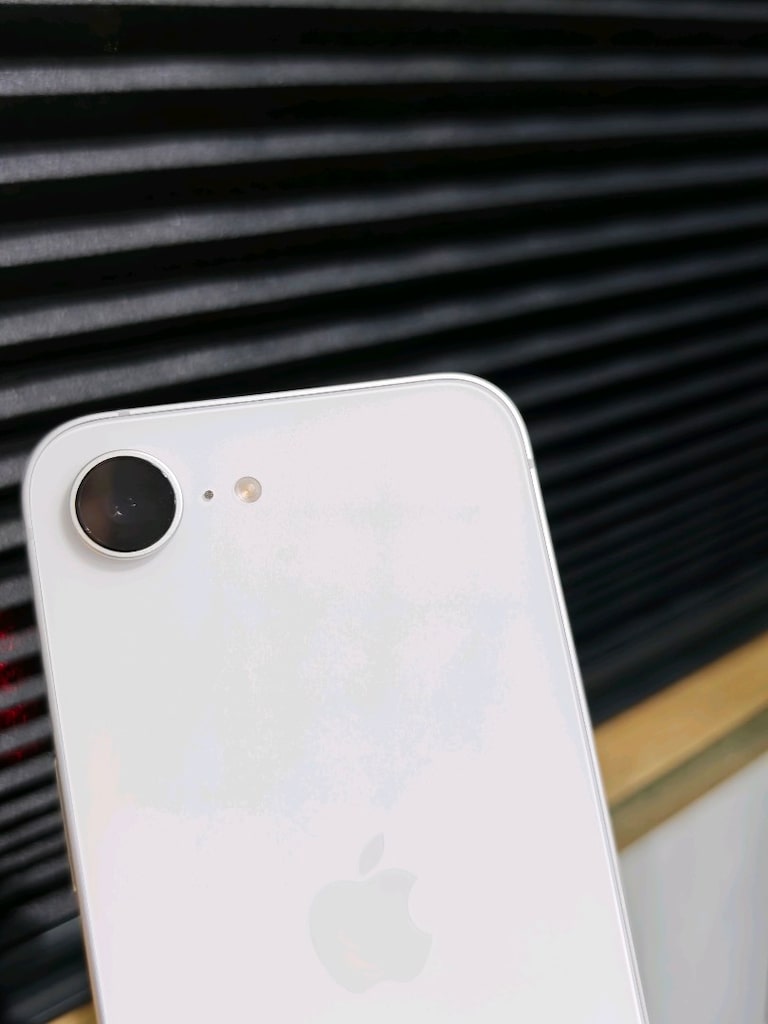 14 AY GARANTİLİ İPHONE 16e 128 GB HATASIZ - 3