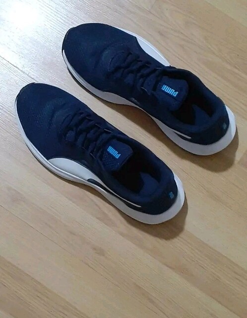Puma orjinal Erkek spor ayakabı 42 numara sıfır ayarında