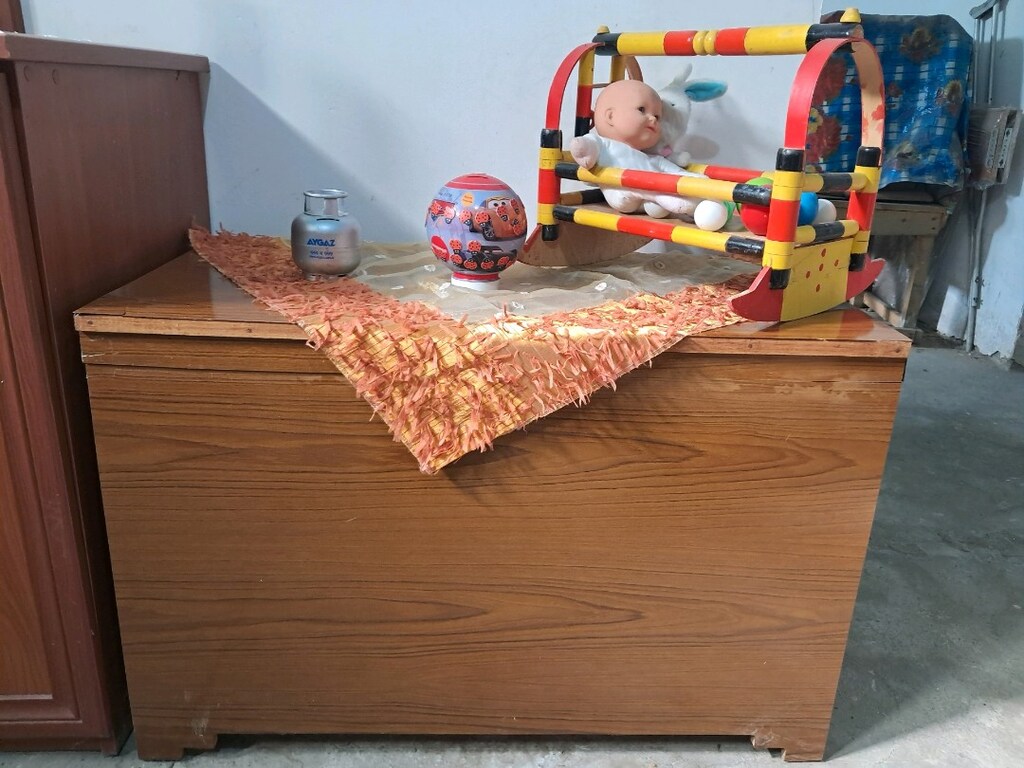 Sandık karyola 70x130cm perde kumaş stor Halı