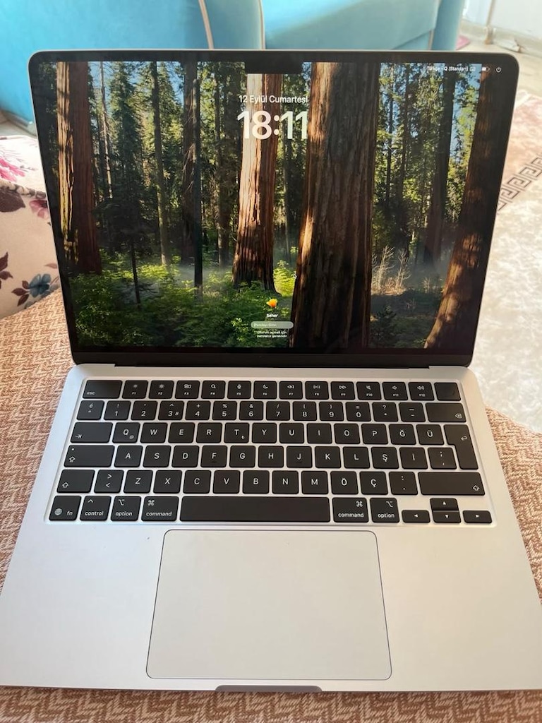 Macbook air m4 - 3