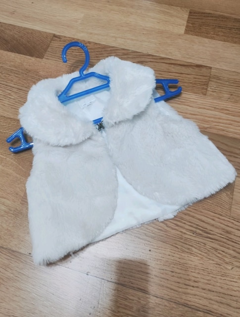 PELUŞ KÜRK BOLERO BEBEK YELEK ABİYE 1 2 YAŞ KIZ HM ZARA CİVİL