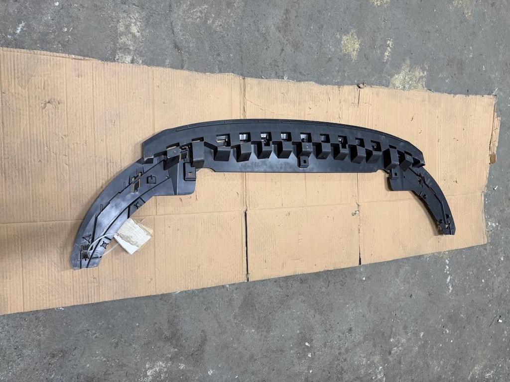 AUDI A3 ÖN TAMPON ALT MUHAFAZA HB.12-16 8V3807233 SIFIR ORJİNAL - 2