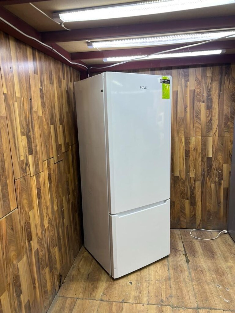 ALTUS ALTAN DİFRİZLİ BUZDOLABI YENİ MODEL AZ KULLANILMIŞ SORUNSUZ - 4