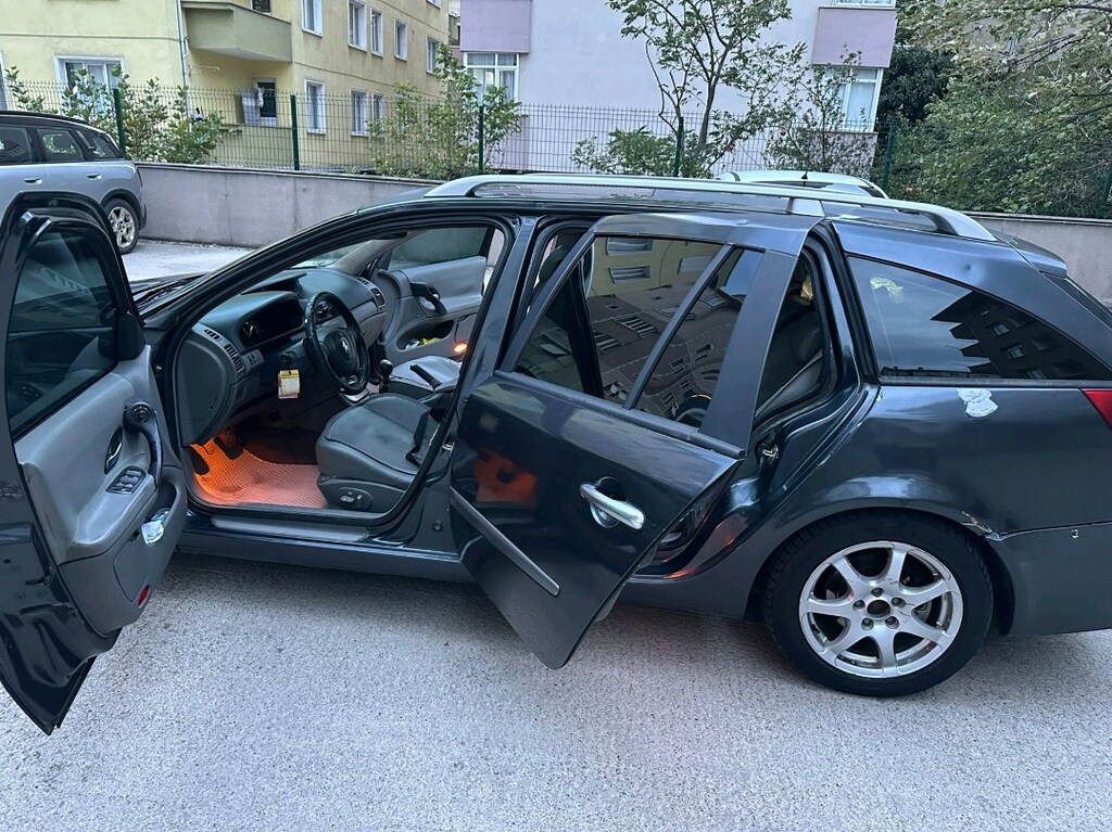Renault Laguna 2 - 8