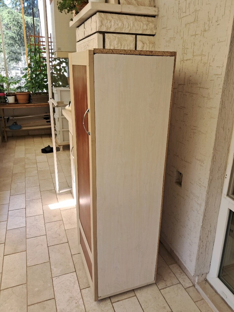 Raflı Dolap - 2