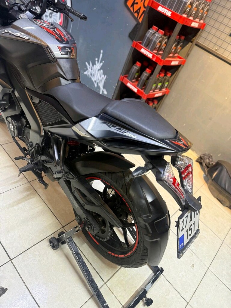 Bajaj Pulsar rs 200 hatasız - 10