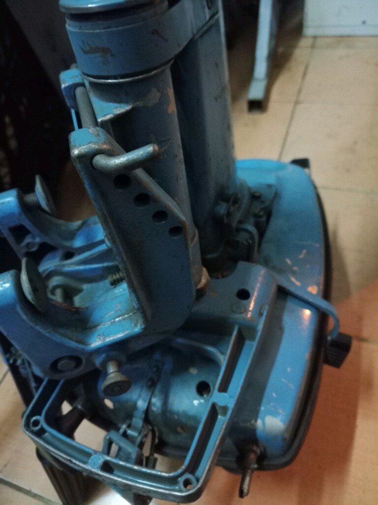 Tekne motoru dıştan takmalı 8 hp iyi durumda - 6