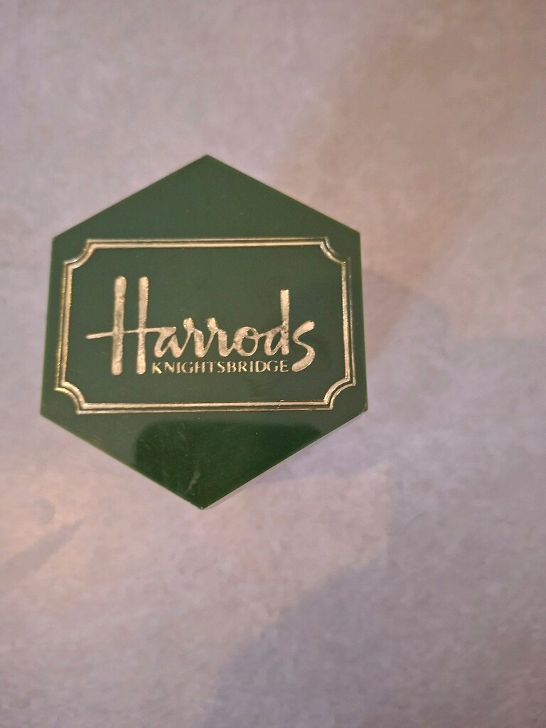 Harrods marka golf tees