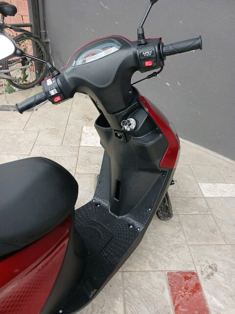 PS3 APEC BENZINLI MOPED