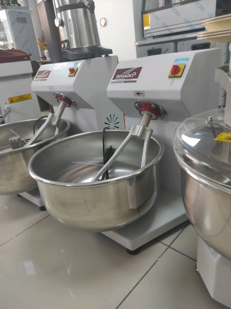 Hamur Yoğurma Makinası 35kg Boğaziçi marka - 3