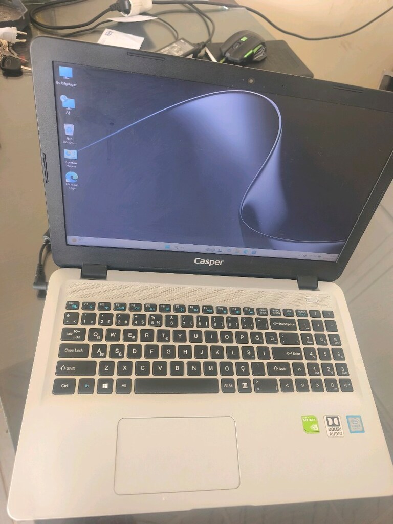 i5 8.nesil laptop - 2