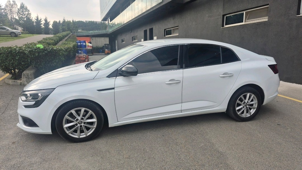 Otomatik Renault Megane 4 - 3