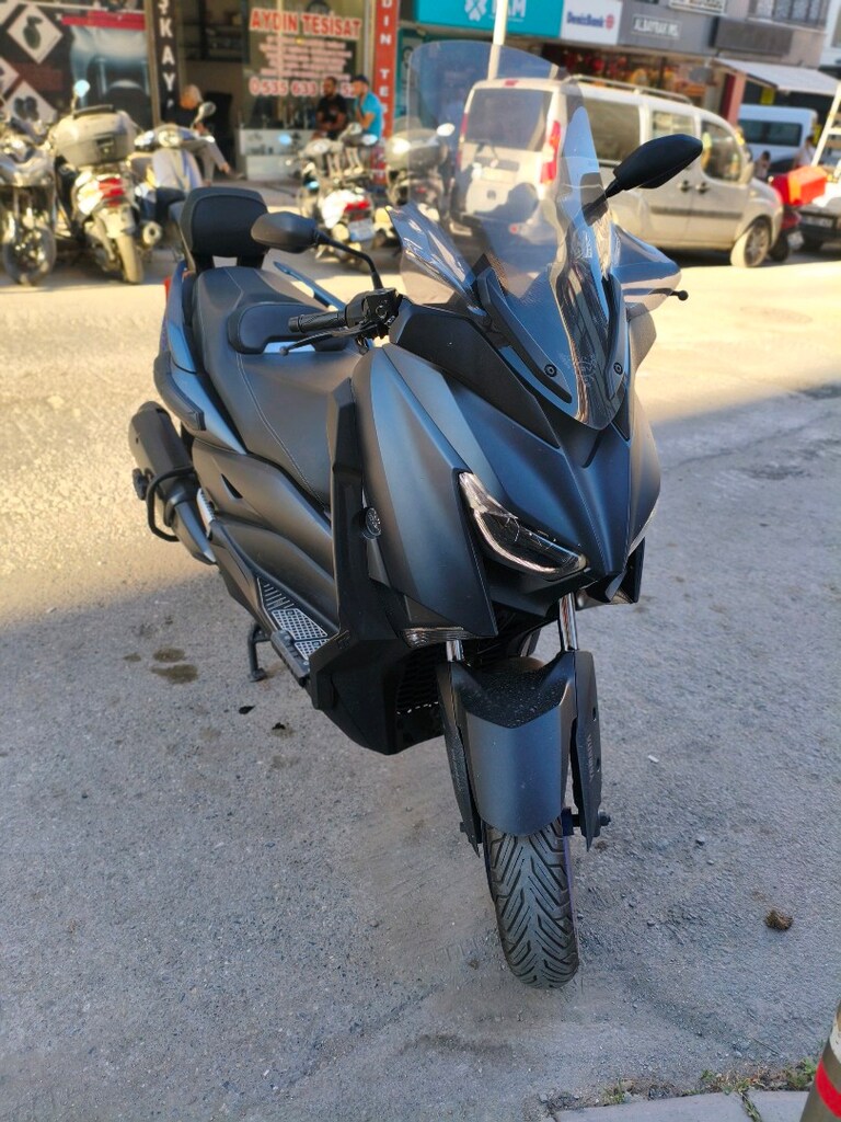 Yamaha X-Max ABS - 6