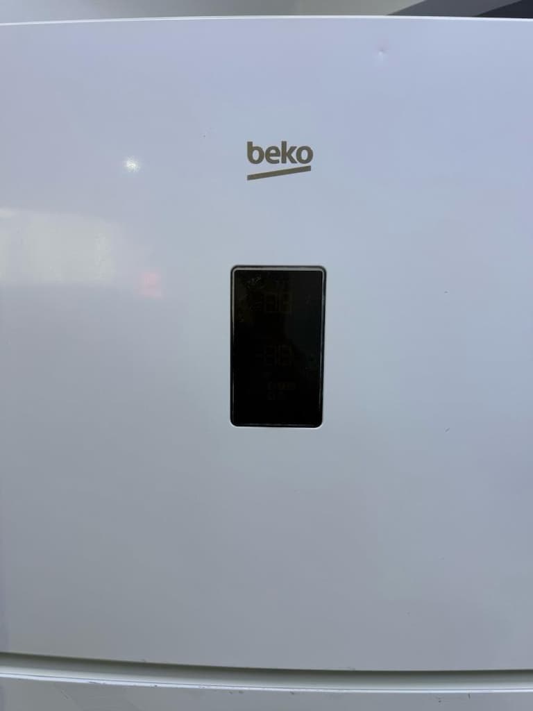 ÜCRETSİZ TESLİMAT BEKO BUZDOLABI - 5