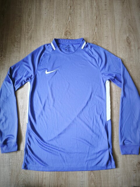 Nike uzun kollu forma M beden