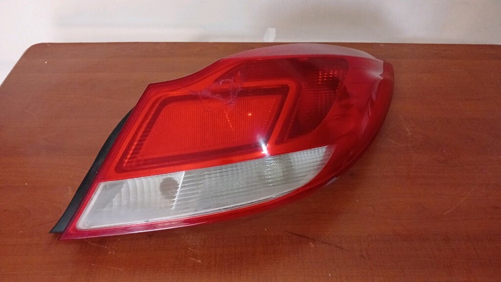 OPEL İNSİGNİA SAĞ STOP ORJİNAL ÇIKMA KARGO OLUR - 3