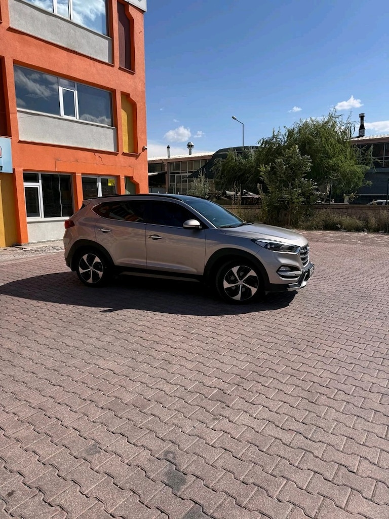 tucson 2015 hatasız boyasız 4*4 lpg li - 5