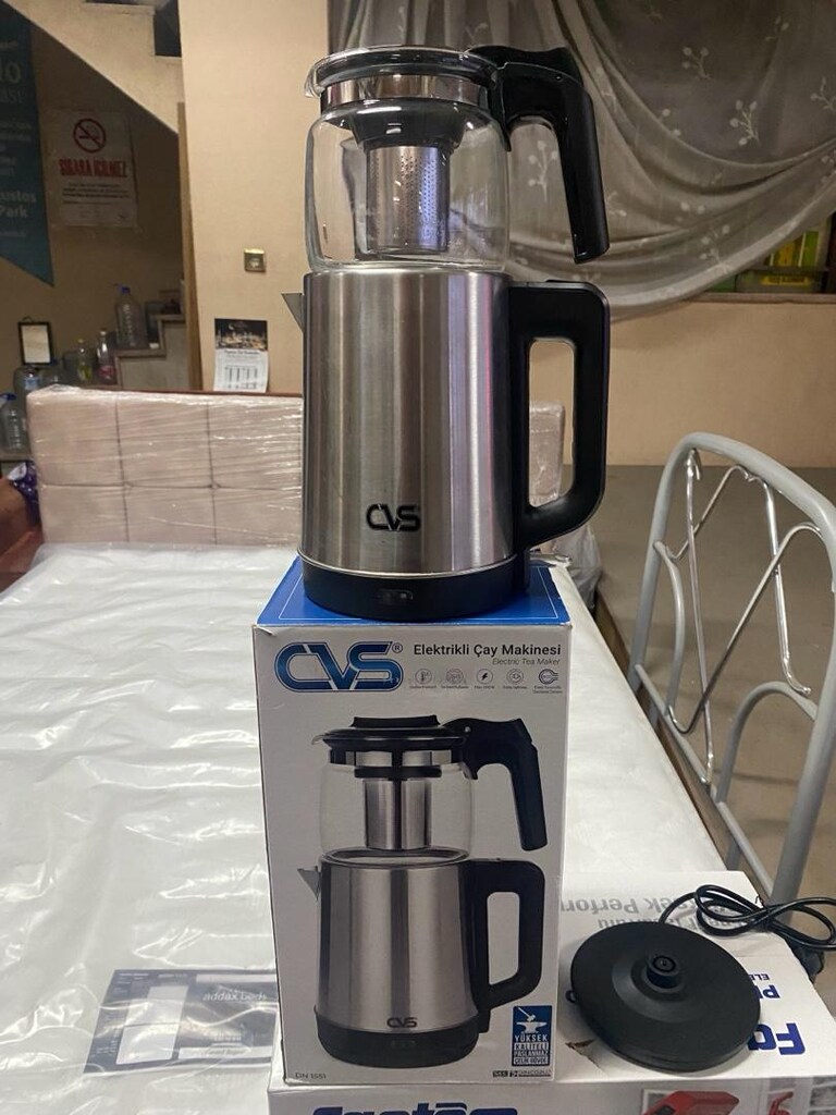 SIFIR. CVS ÇAY MAKİNESİ.CAM DEMLİK 1.2 LT PASLANMAZ ÇELİK GÖVDE 1.8 LT - 5