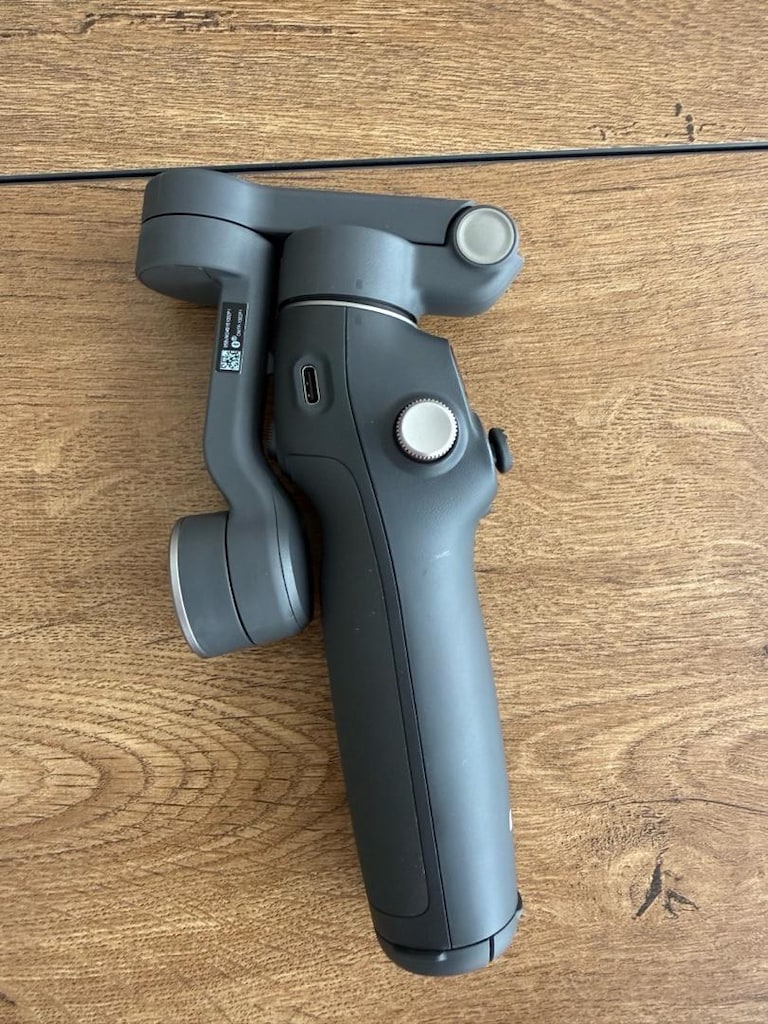 DJI Osmo Mobile 7P Akıllı Telefon Gimbalı + Sert Taşıma Çantası - 3