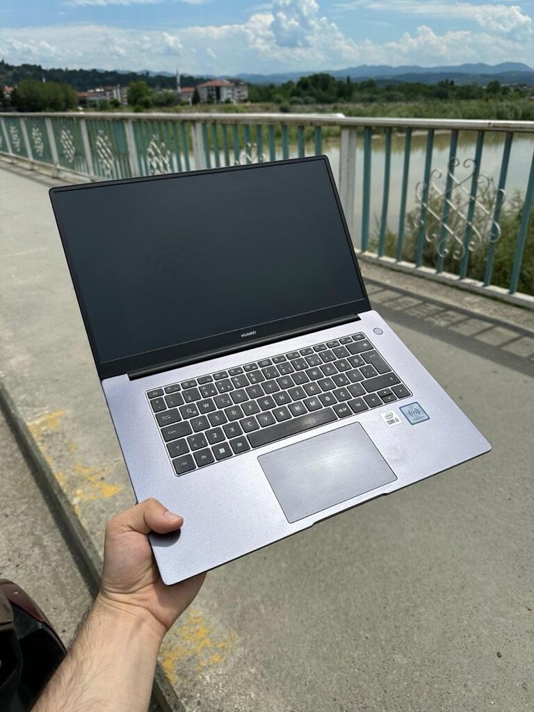 TERTEMİZ 240GB SSD’li 10.NESİL İŞLEMCİLİ HUAWEI MARKA - 7