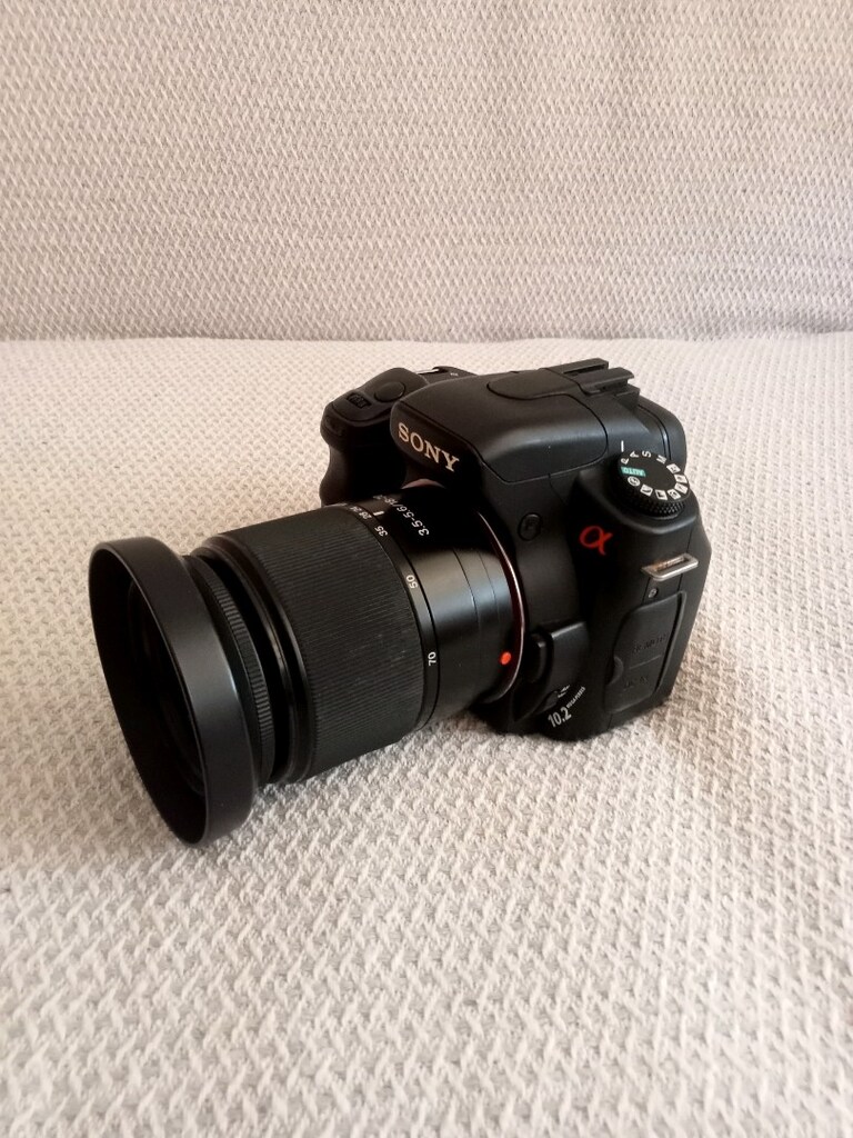 Sony A200 Fotoğraf Makinesi - 2