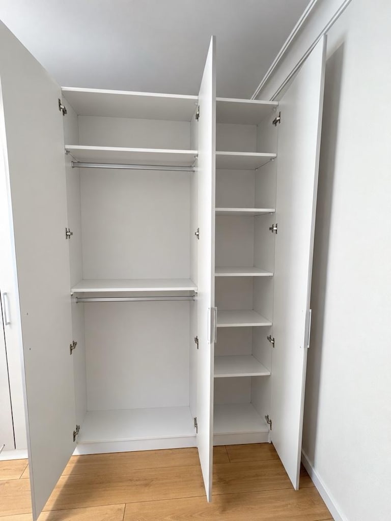 12 parlak Kapaklı Gardrop Özel yapım - 5