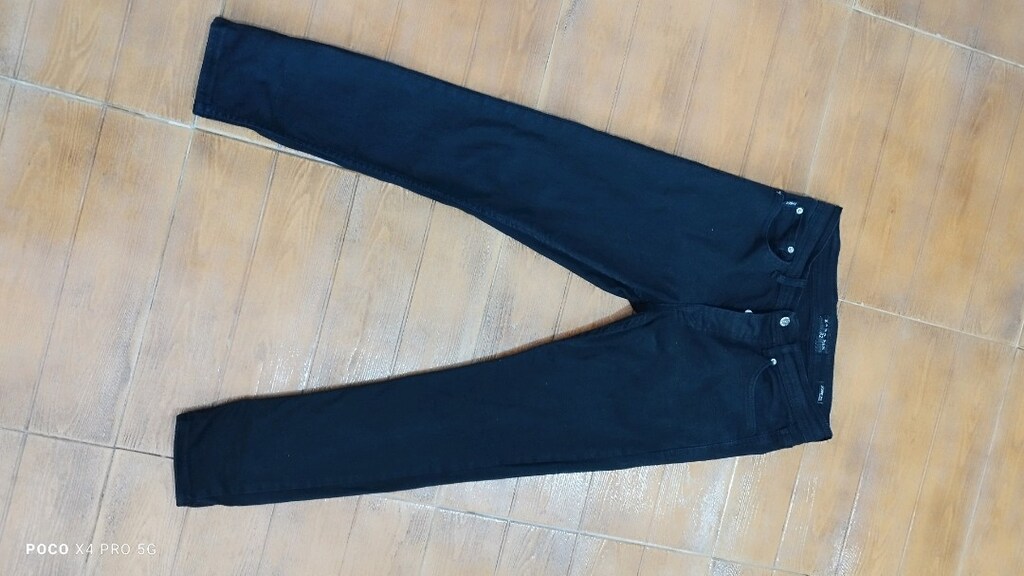 #Zara jeans pantolon..Arkasında ufak kusur..Eni çekilince 41 Boyu 96 - 8