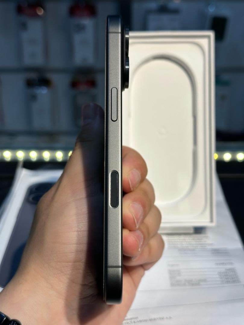 20 AY GARANTİLİ İPHONE 17 256GB TR - 6