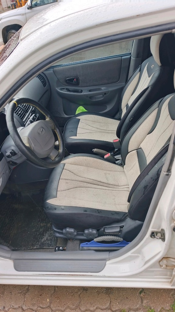 Hyundai admire 1.6 - 10