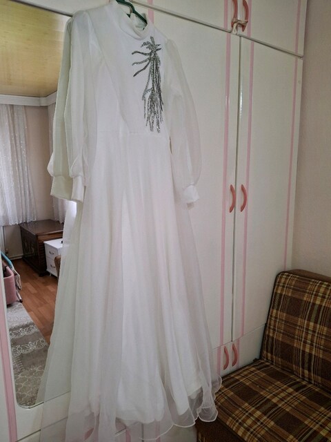 nikah elbisesi