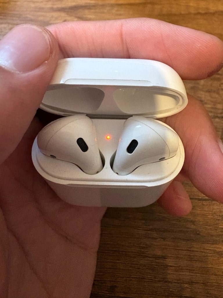 Apple Airpods 1. Nesil Kutu ve Kulaklık - 11