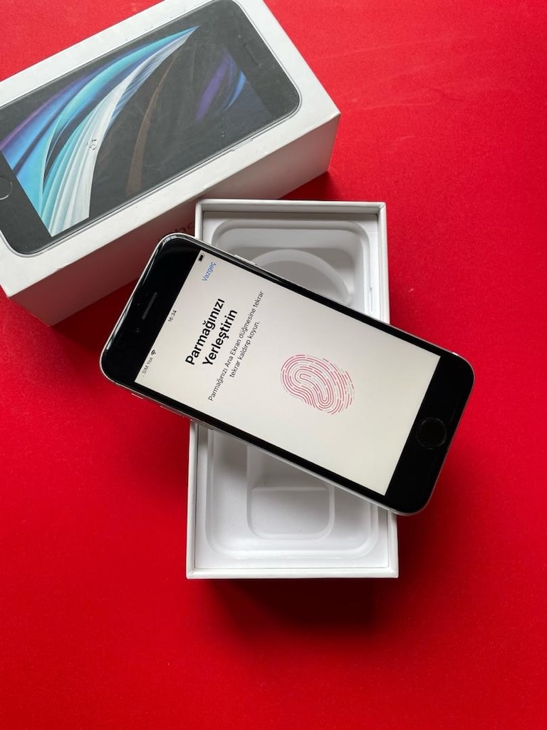Iphone se 2020 - 5