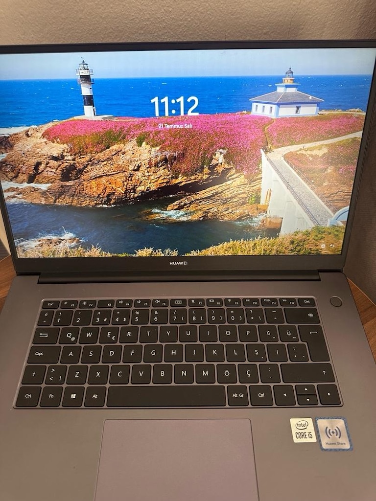 huawei matebook D15 3. nesil - 2