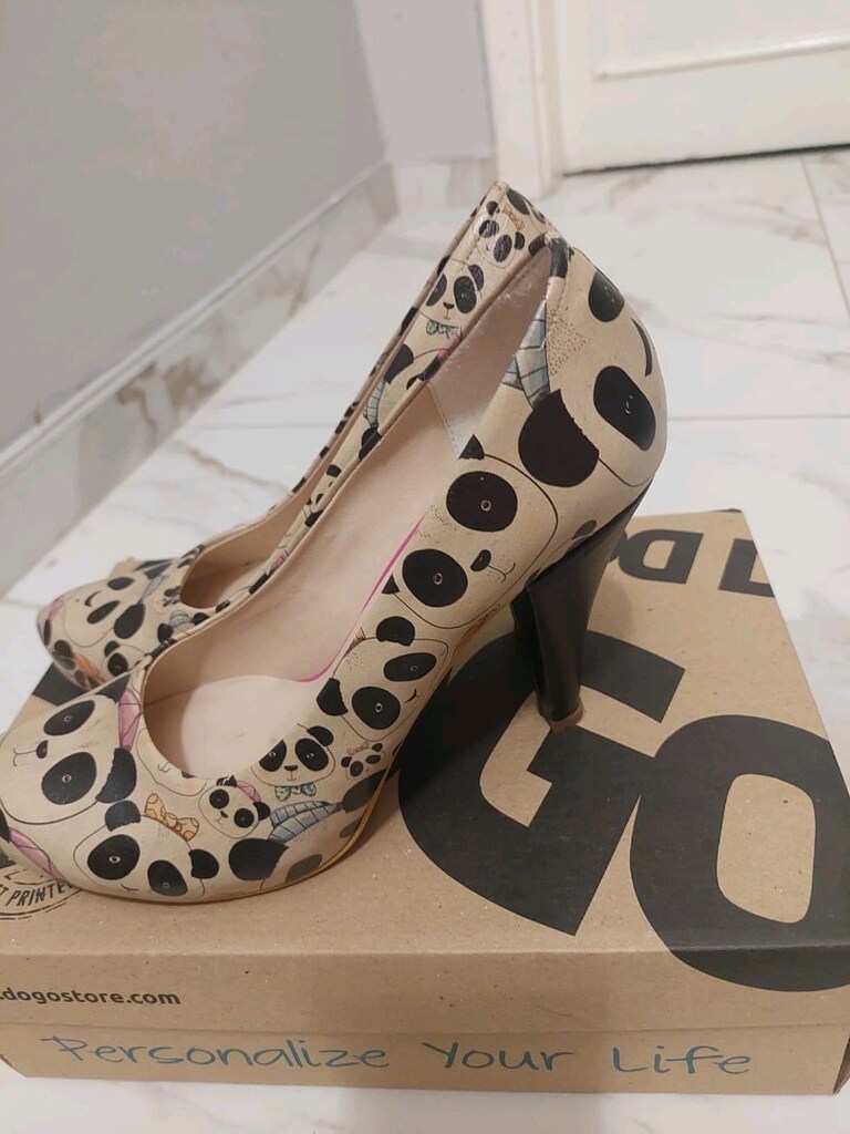stiletto - 3