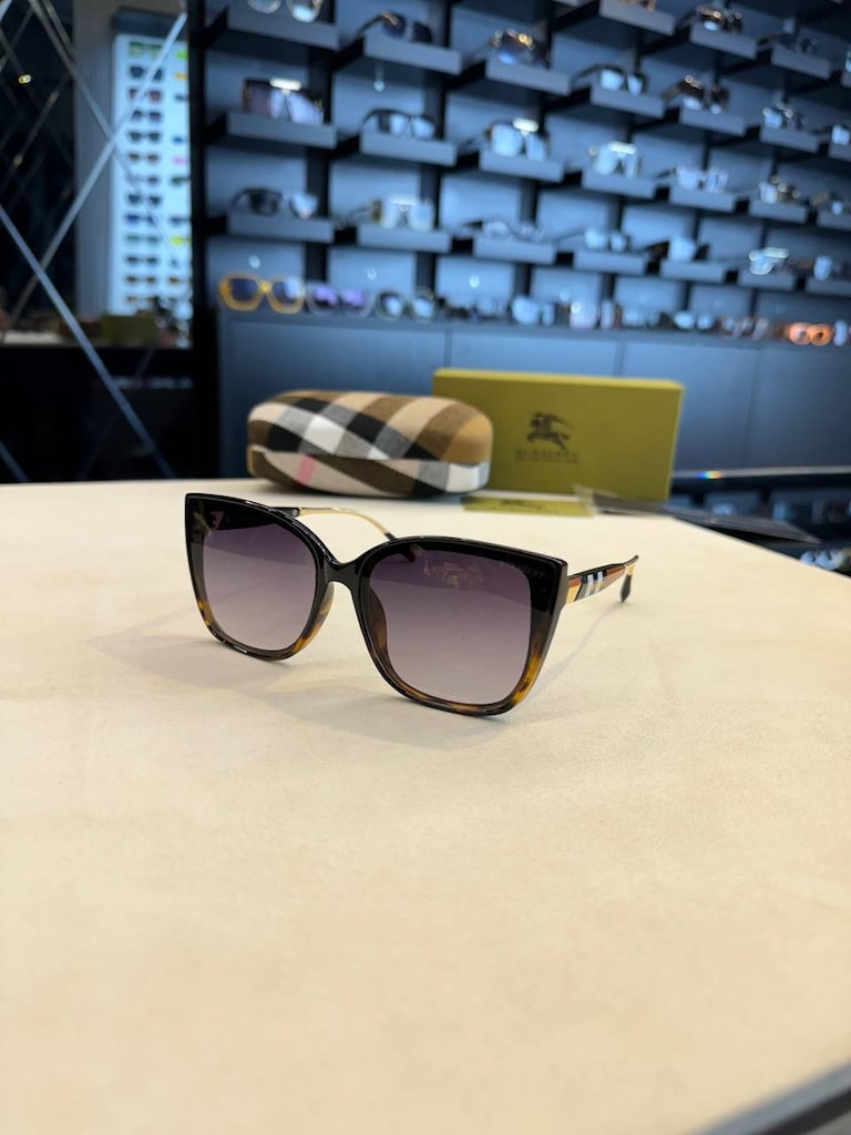 Burberry İthal Güneş Gözlükleri - 3