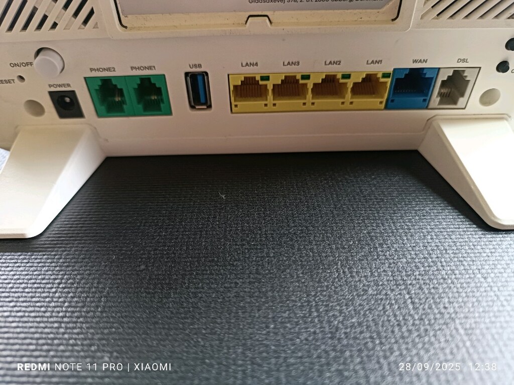 Zyxel wifi 5 vdsl2+ modem - 3